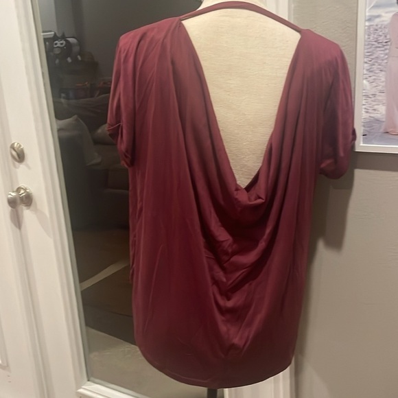 EUC Miami Burgundy Blouse with Open Back Size medium - Picture 3 of 6